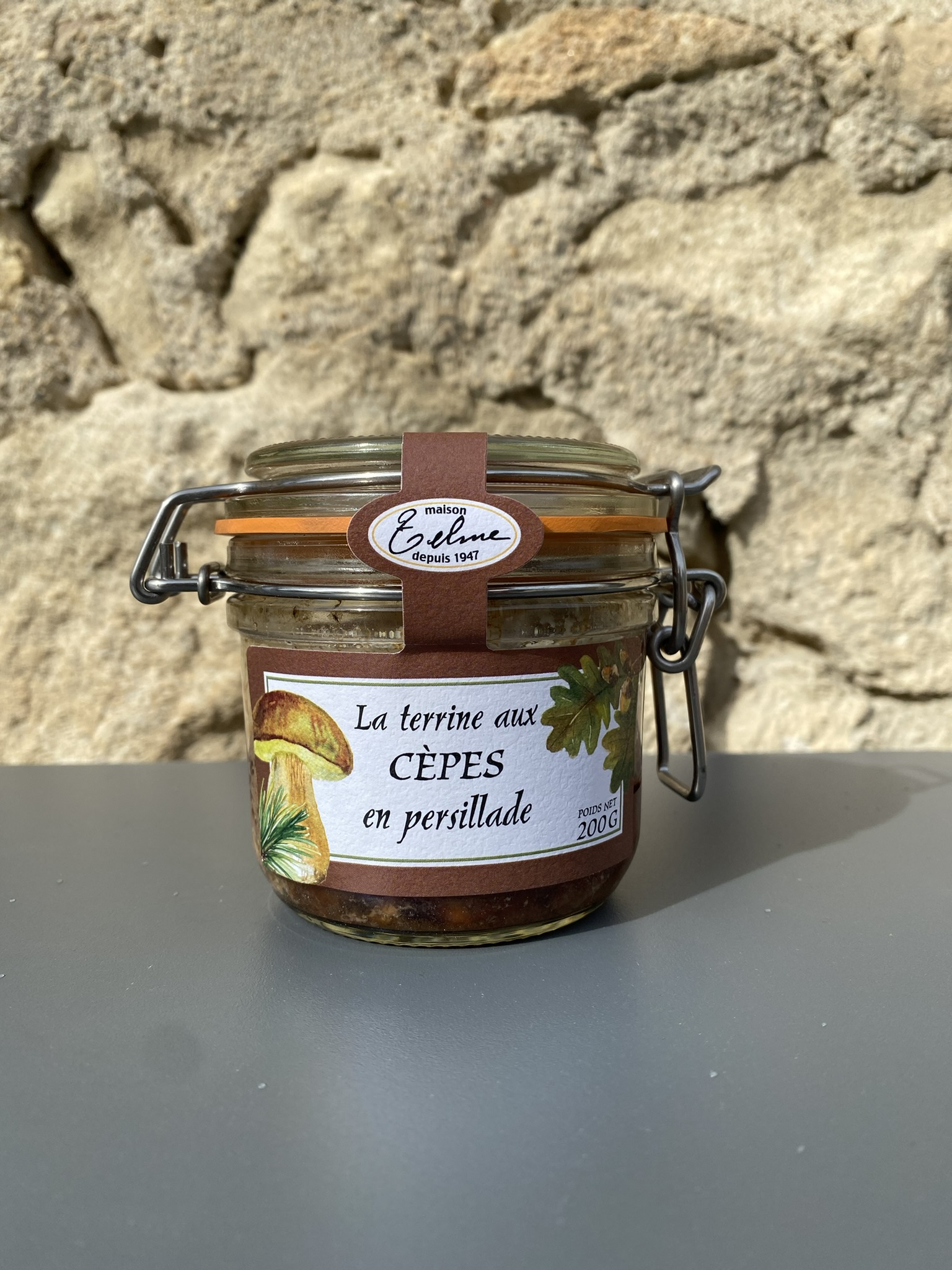 Terrine aux cèpes en persillade